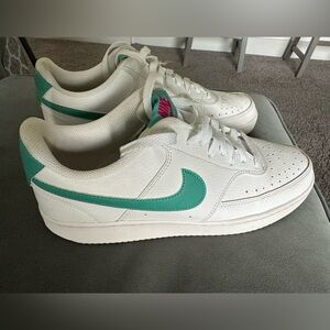 NIKE Court Vision LO NN White Washed Teal Pink Mens 9.5/Womens 11